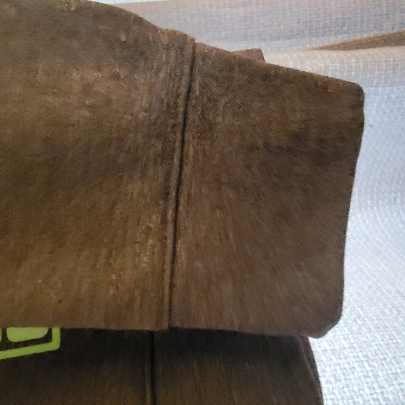 File Boy's Hoodie - Picture 4 of 4